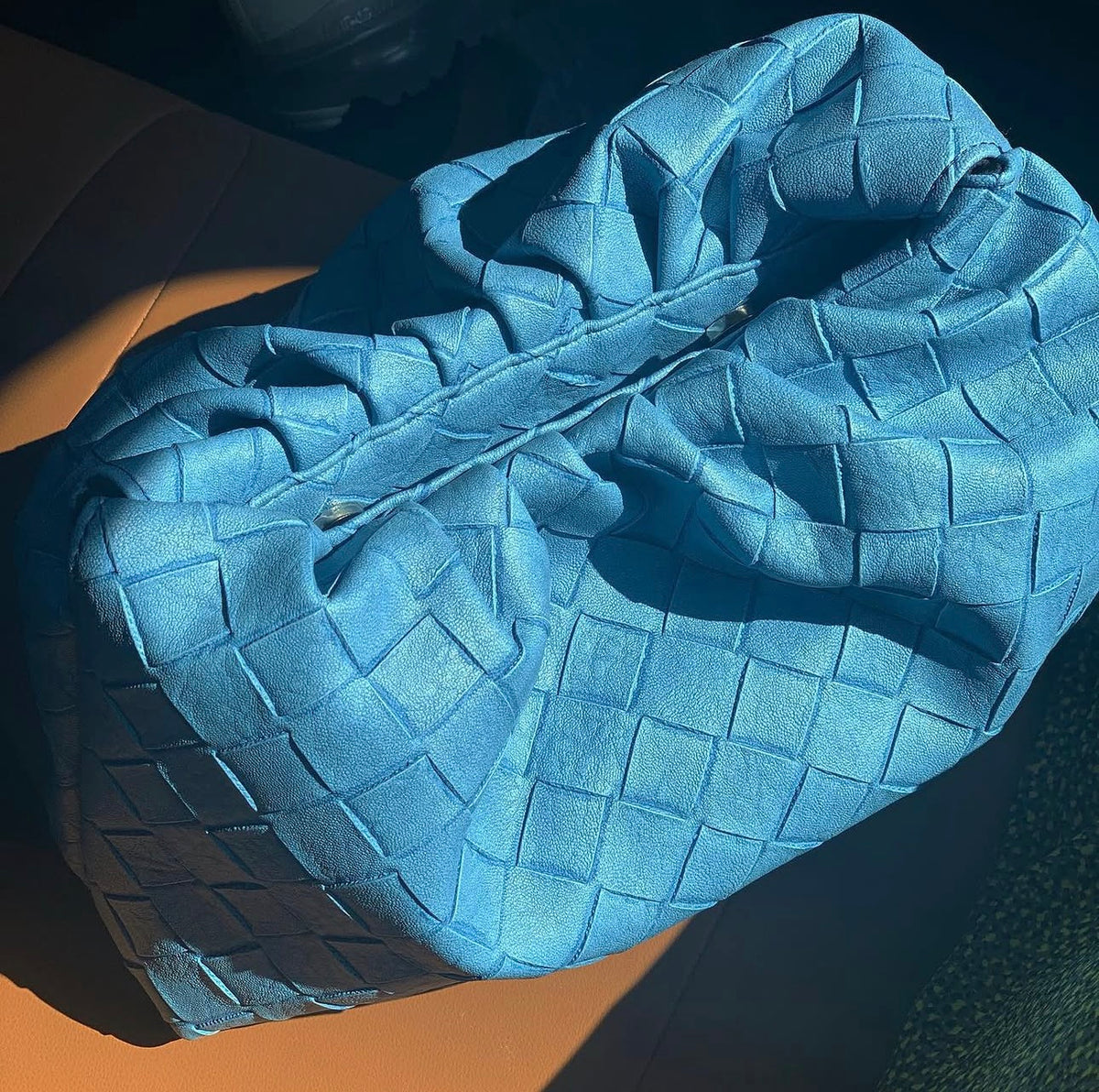 Azura Pouch